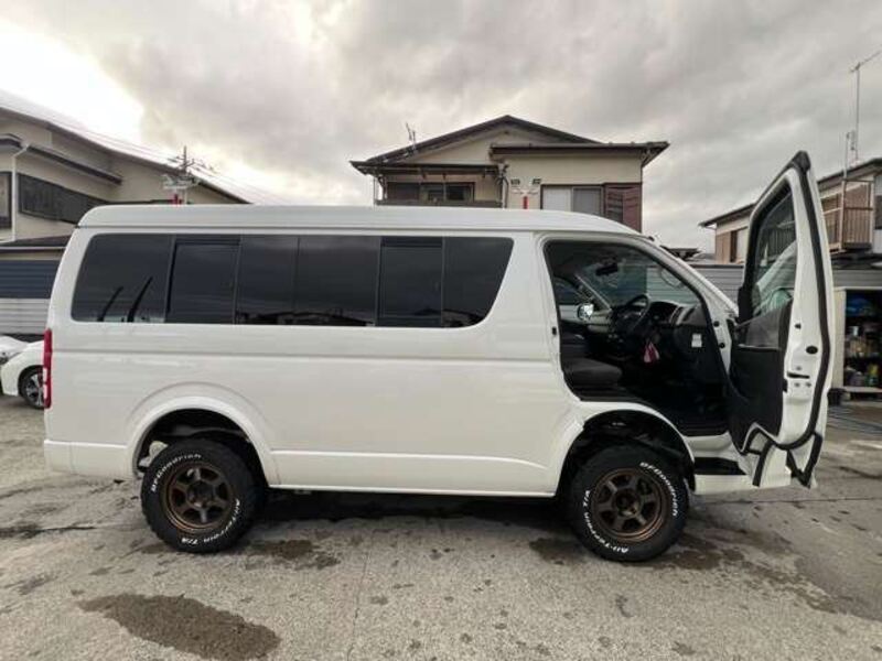 HIACE