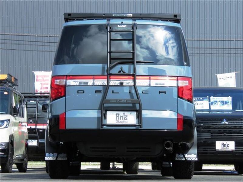 DELICA D5