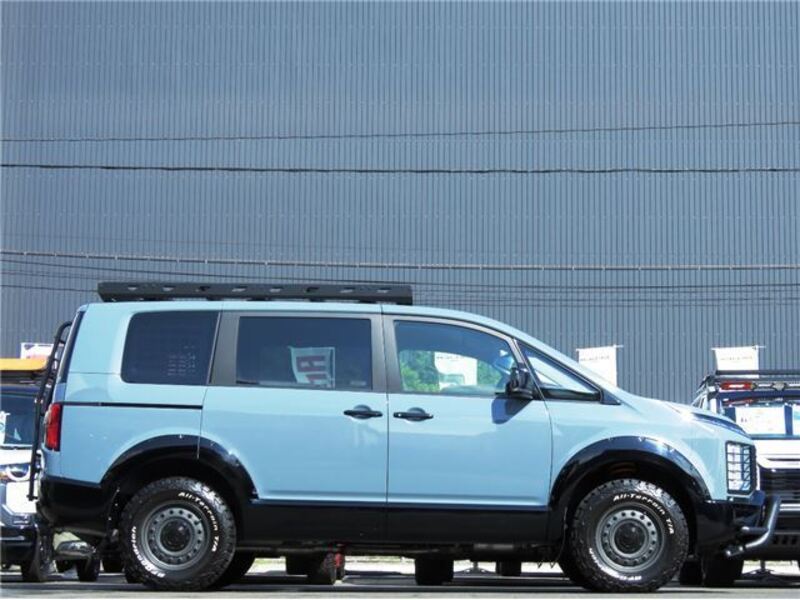 DELICA D5