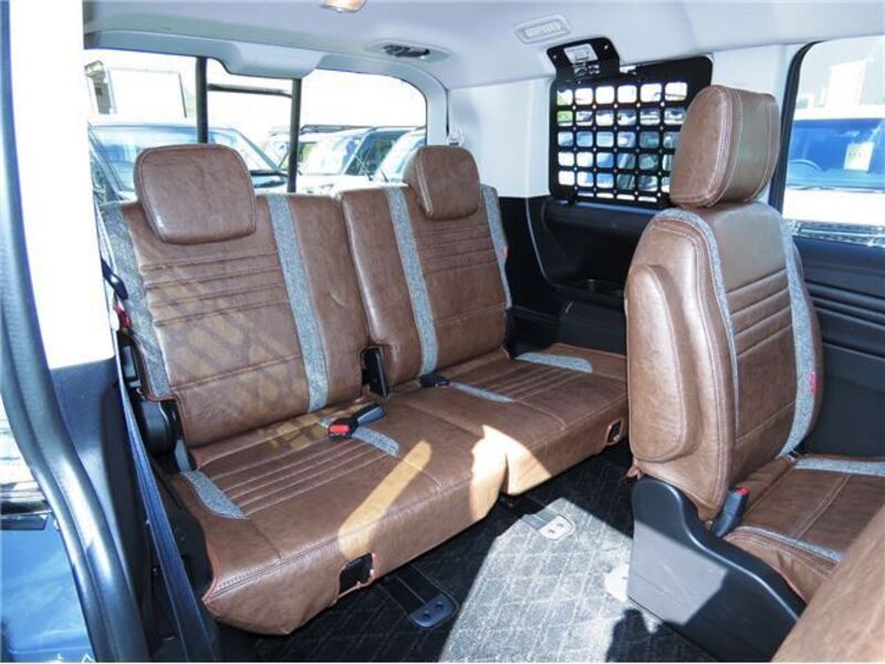 DELICA D5