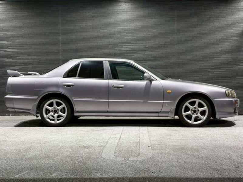 SKYLINE