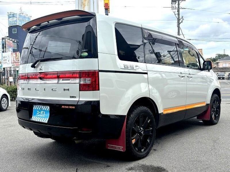 DELICA D5