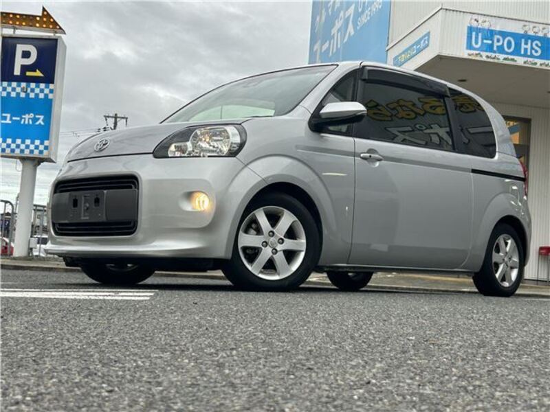 TOYOTA PORTE