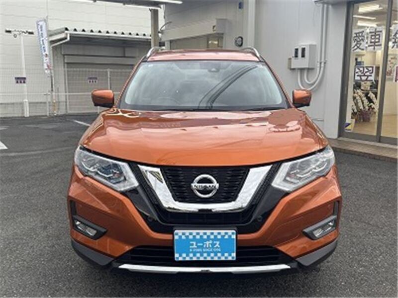 X-TRAIL