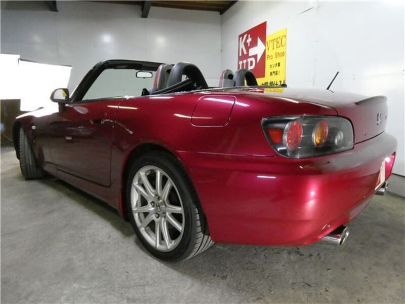 S2000