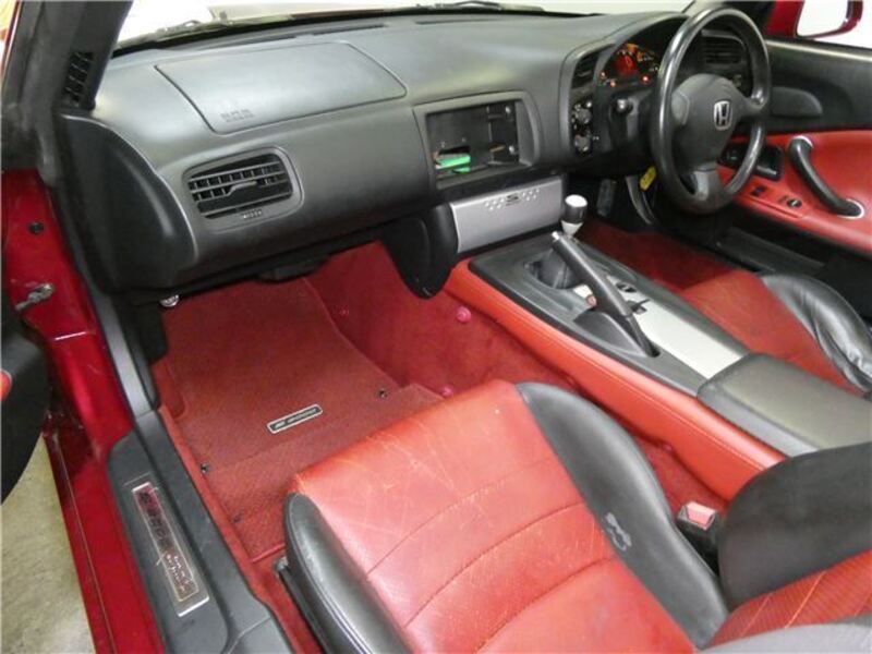 S2000