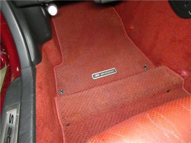S2000