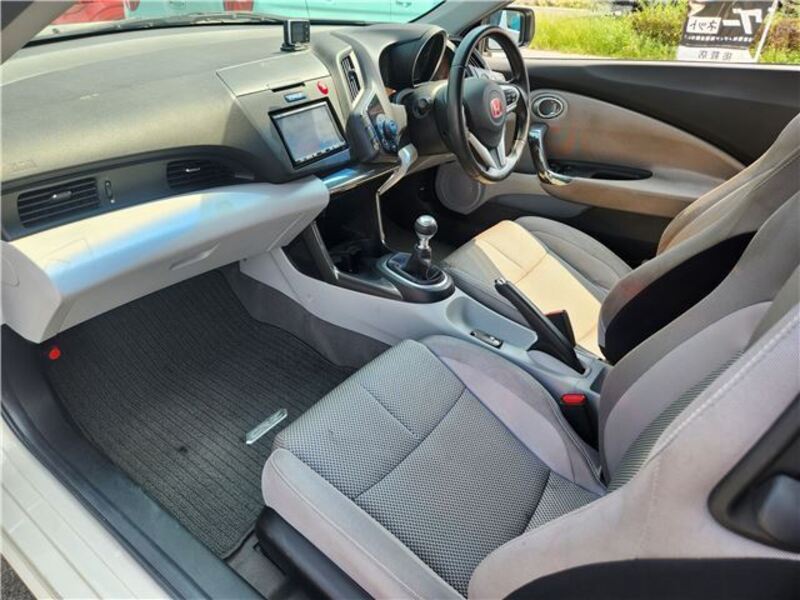 CR-Z