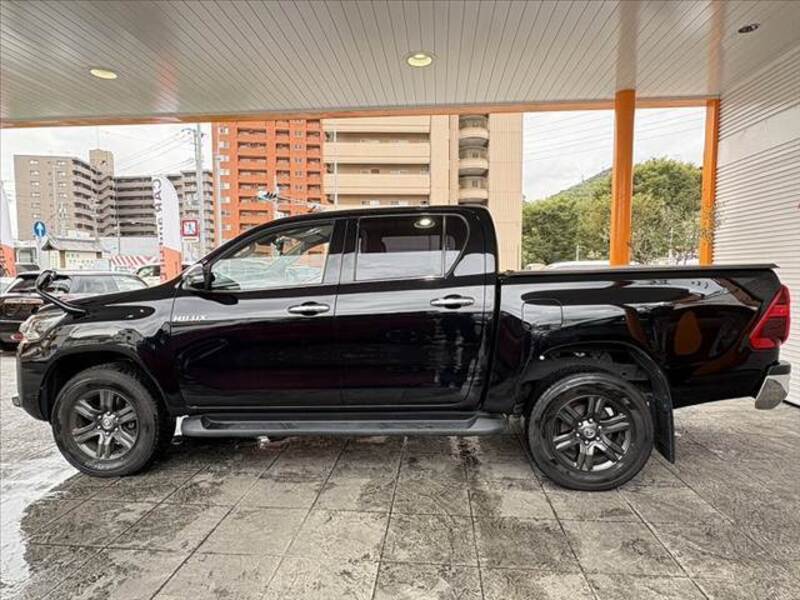 HILUX