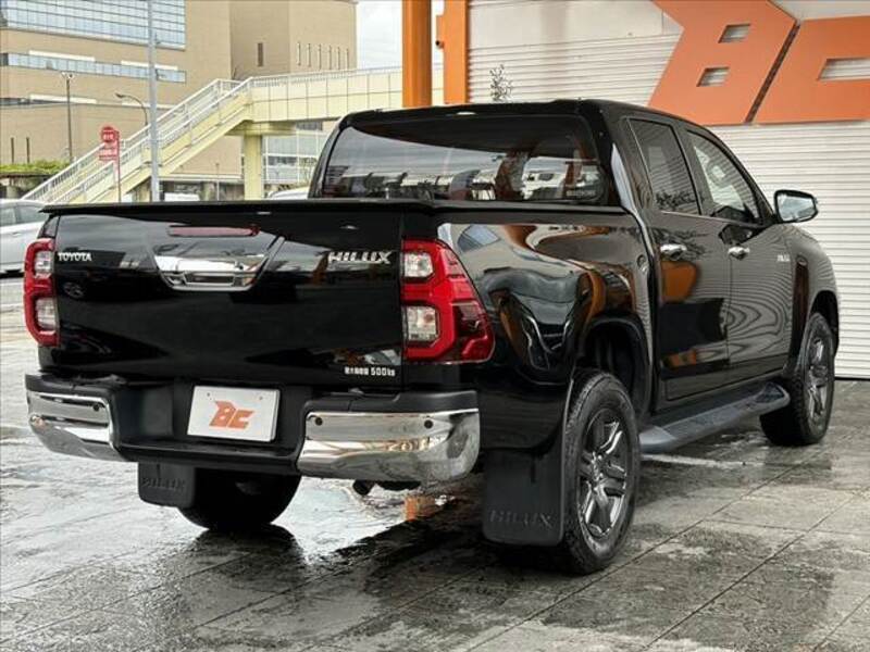 HILUX