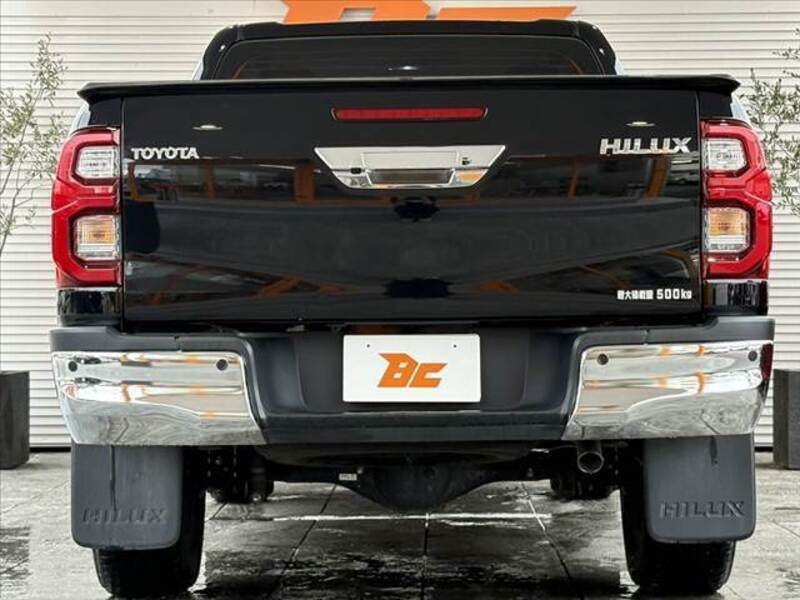 HILUX