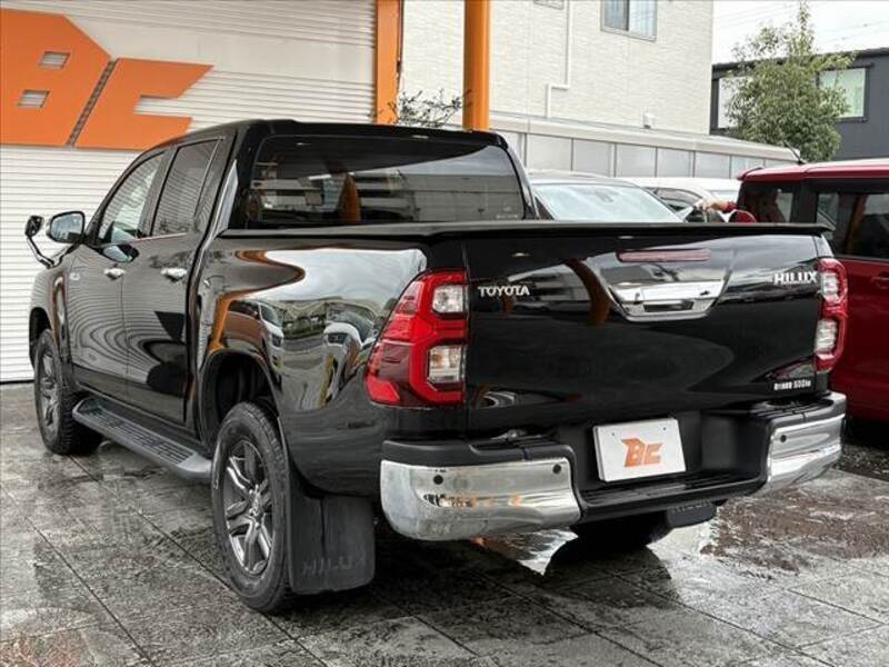 HILUX