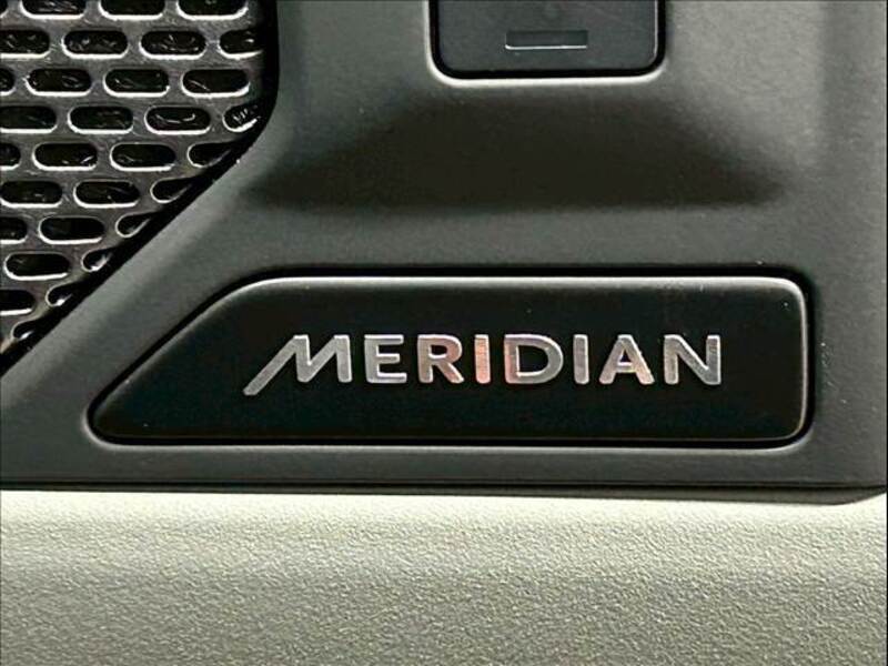 DEFENDER