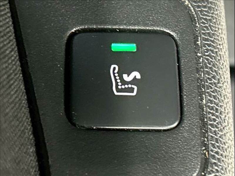 3008