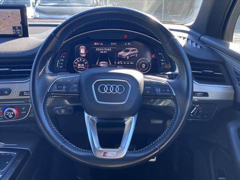 Q7
