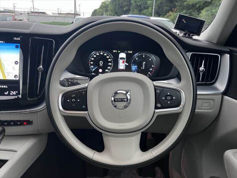 XC60