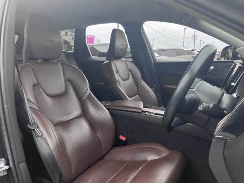 XC60