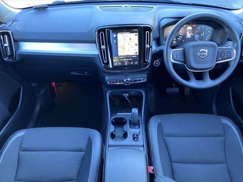 XC40