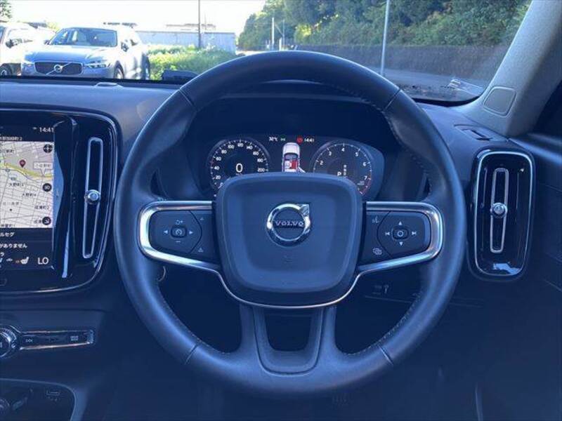 XC40