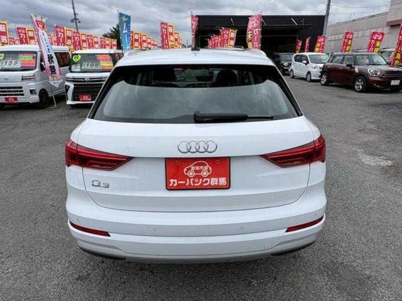 Q3