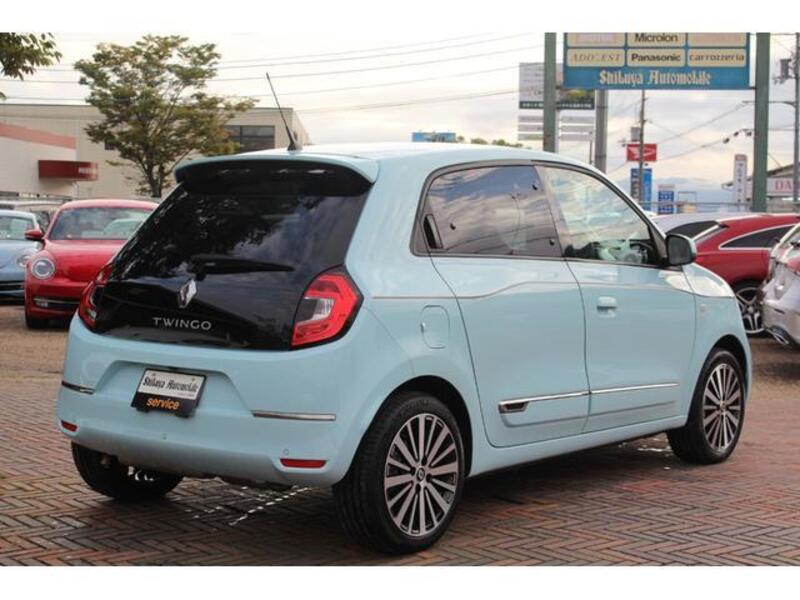 TWINGO