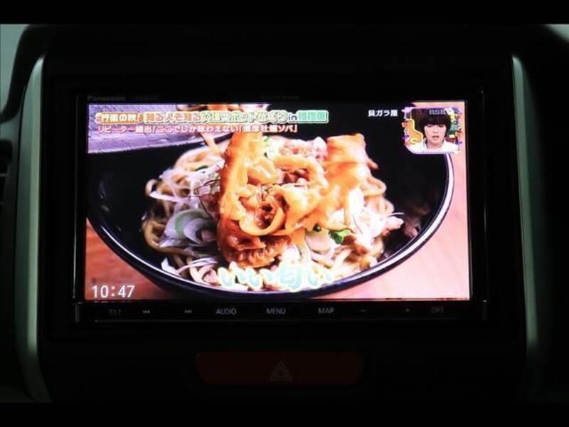 N BOX