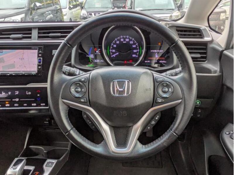FIT HYBRID
