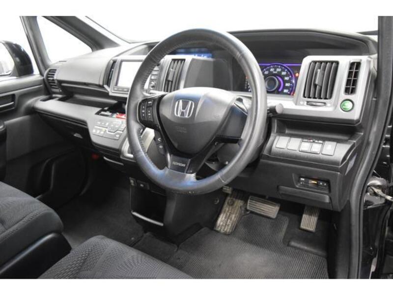 STEPWAGON SPADA