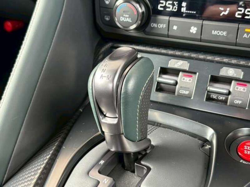 GT-R