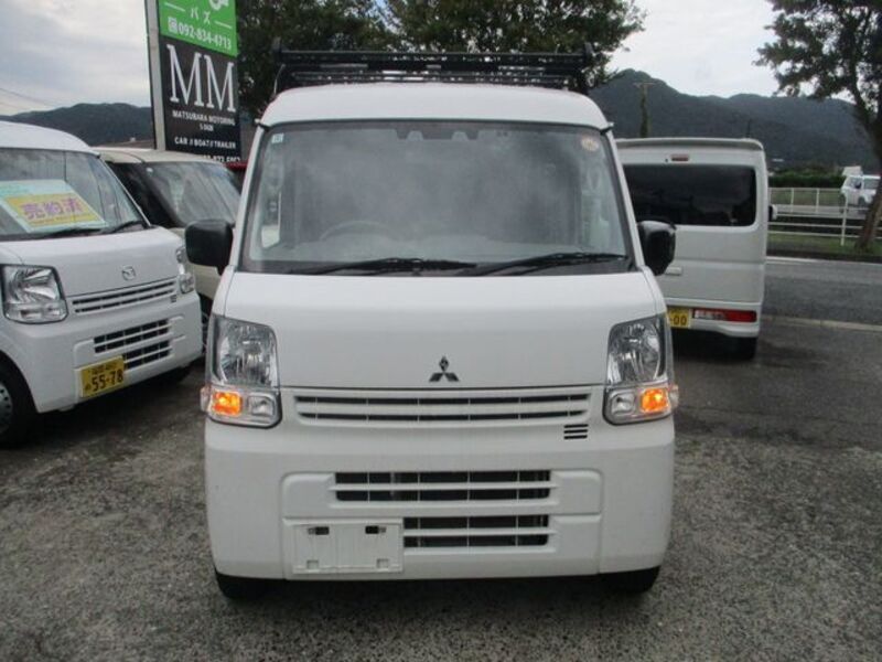 MITSUBISHI MINICAB VAN