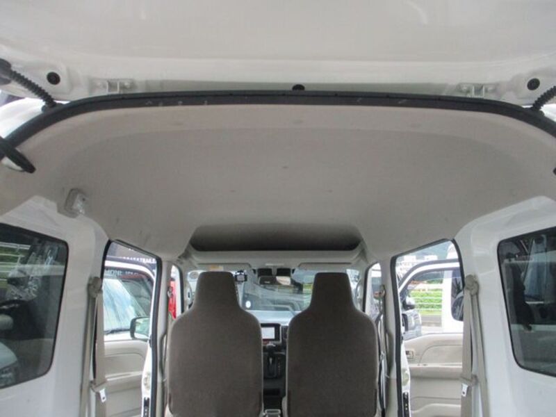 MINICAB VAN