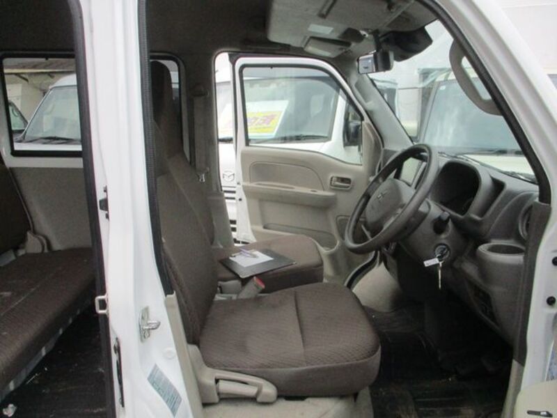 MINICAB VAN