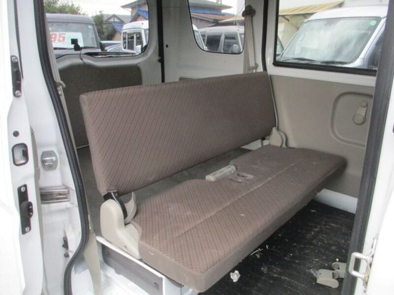 MINICAB VAN