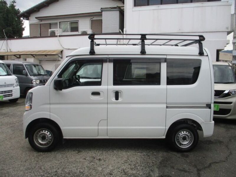 MINICAB VAN
