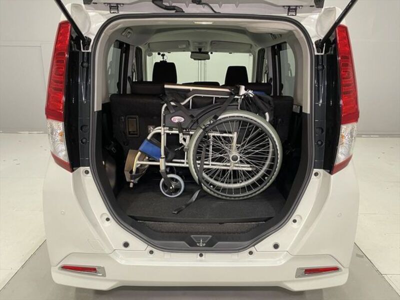 ROOMY
