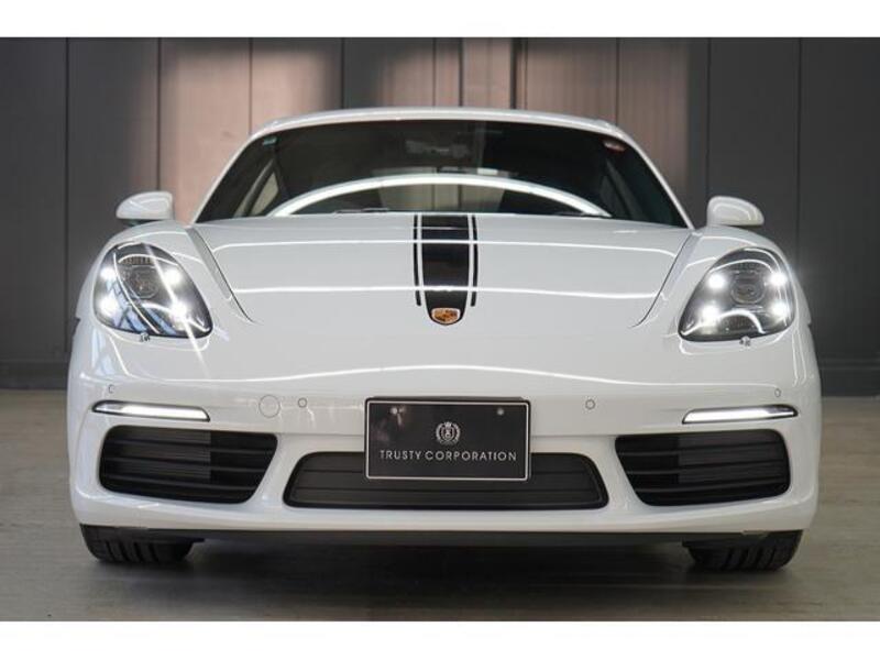 718 CAYMAN