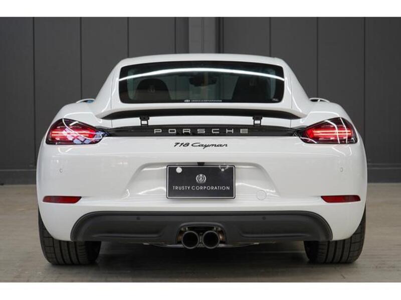 718 CAYMAN