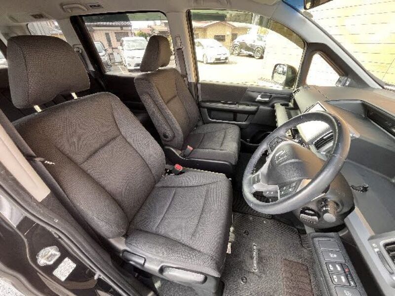 STEPWAGON SPADA