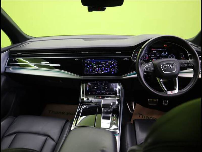 Q7