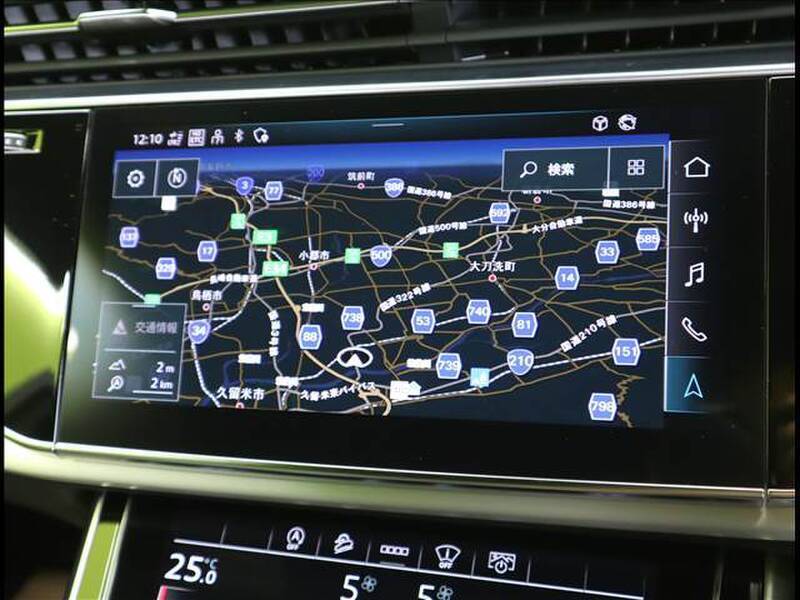 Q7