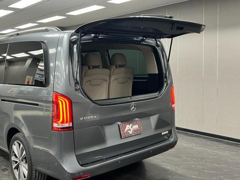 V-CLASS