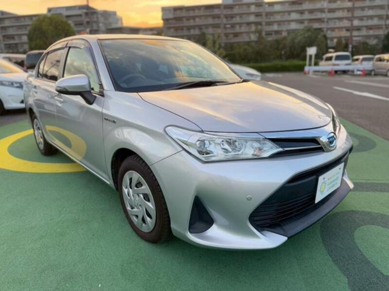 COROLLA AXIO