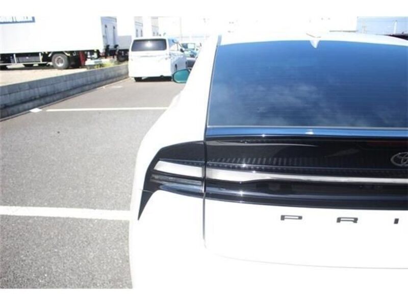 PRIUS PHV