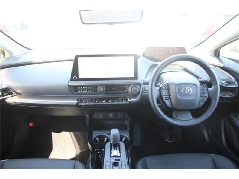 PRIUS PHV