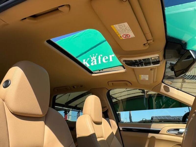 CAYENNE