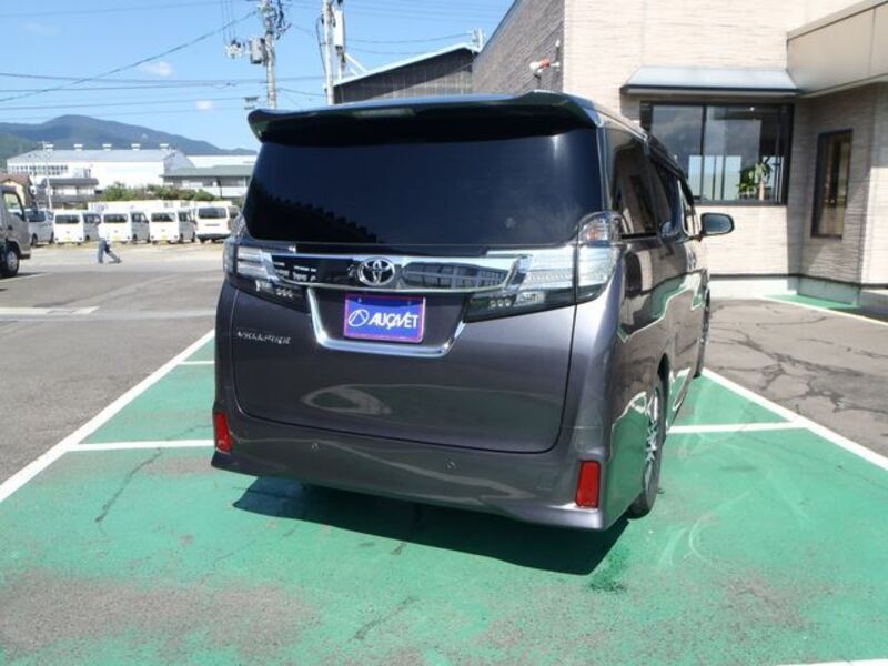 VELLFIRE