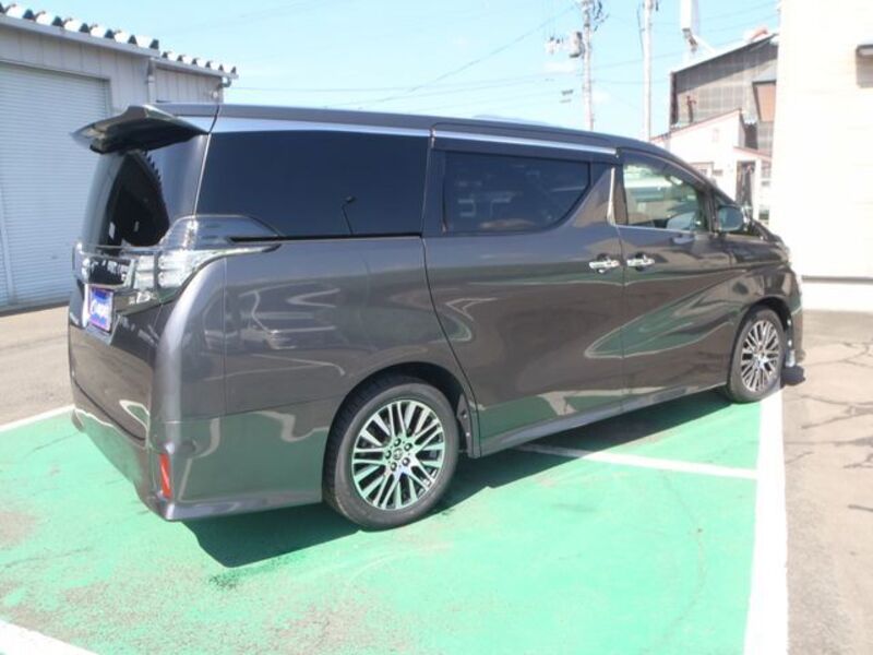 VELLFIRE