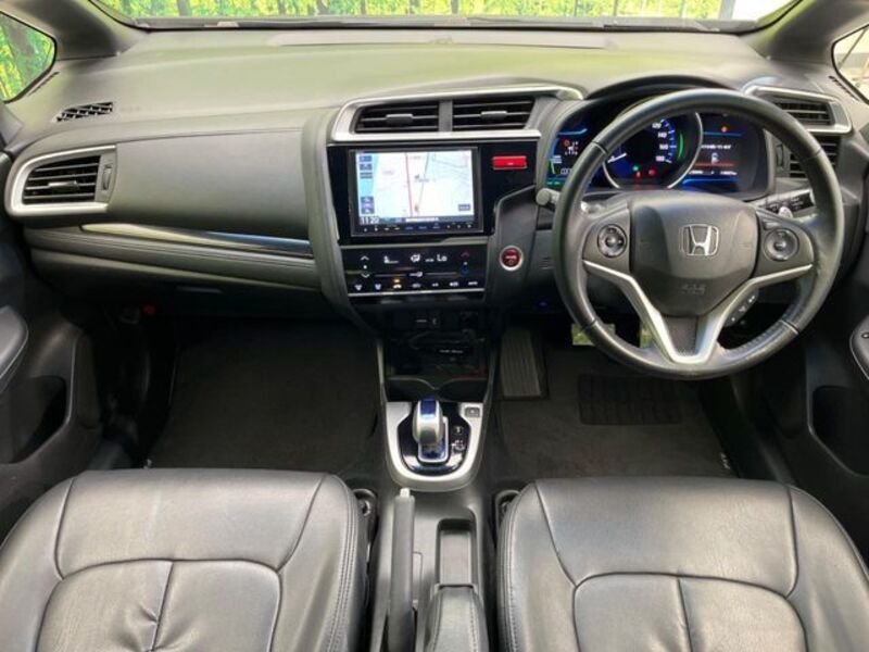 FIT HYBRID