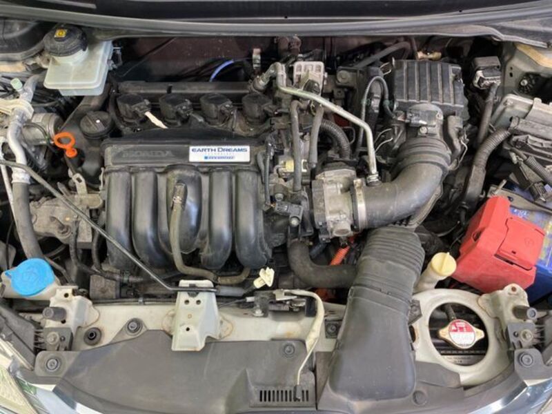 FIT HYBRID