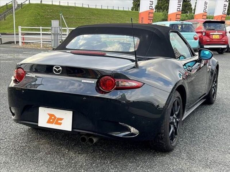 ROADSTER